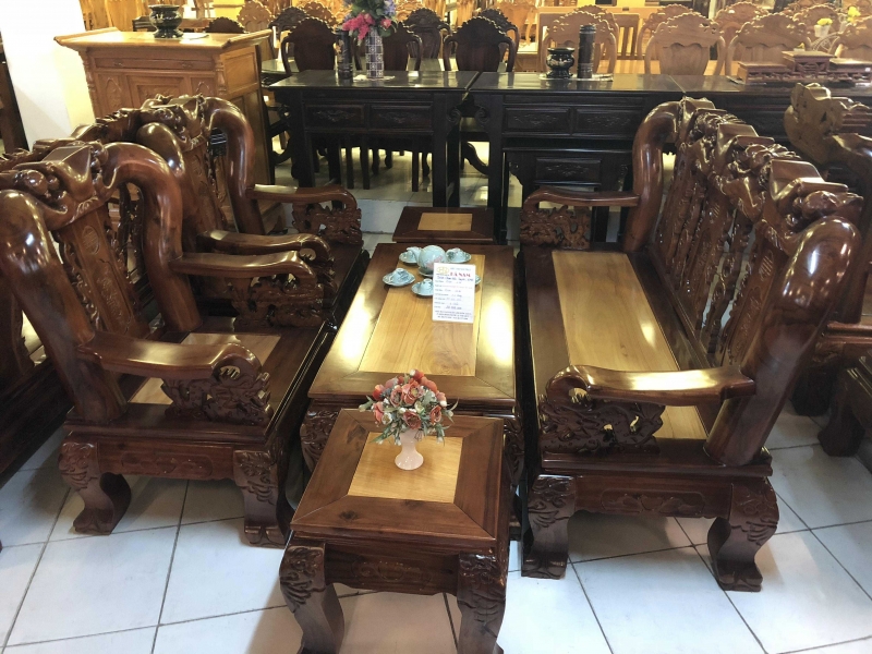 Mẫu tủ quần áo 4 cánh gỗ được ưa chuộng nhất 2020